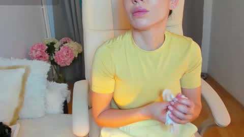 BellaAnna online show from February 25, 12:49 pm