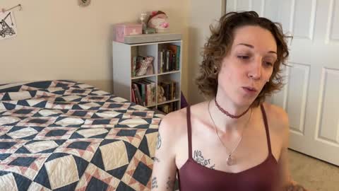 Snapshot of bellababy444 chatting on February 1, 7:23 pm bellababy444 online show from February 1, 7:23 pm