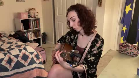 bellababy444 online show from February 6, 11:07 pm