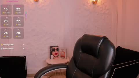  Bella C  online show from June 9, 1:39 am
