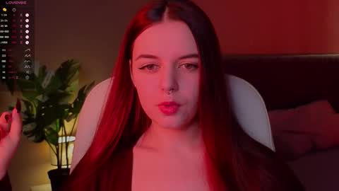 belladevile_ online show from October 3, 8:00 am