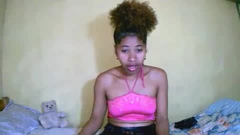 bellaena online show from October 9, 1:38 pm