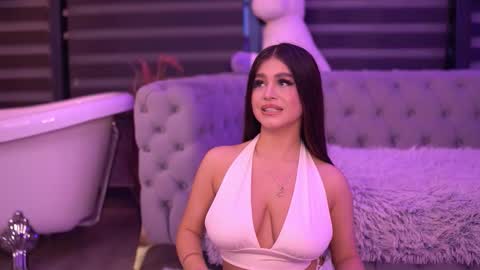 Bella online show from September 24, 6:14 pm