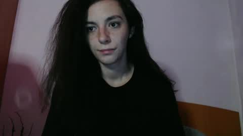 bellaqueen0701 online show from February 18, 10:25 pm