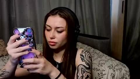Daniela online show from June 8, 10:05 am