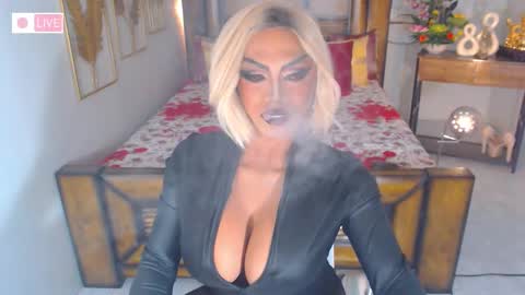 B E L L A T R I X online show from February 25, 4:35 pm
