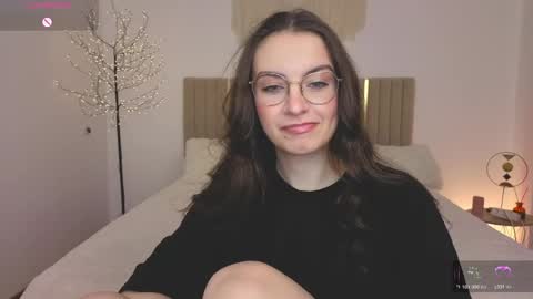 Bella online show from May 5, 1:17 pm