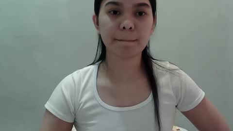 Snapshot of belle_ph chatting on January 21, 10:52 am Belle online show from January 21, 10:52 am
