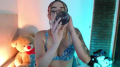 belle_ragazee online show from February 16, 8:12 am