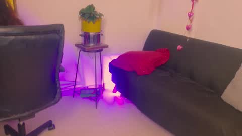 Loren Morrison online show from November 28, 7:43 pm