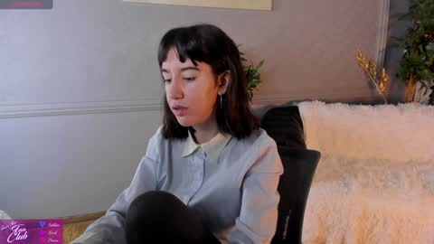 Snapshot of belle_via chatting on January 2, 10:16 am Bella online show from January 2, 10:16 am