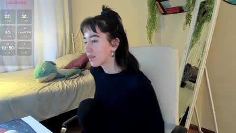 Snapshot of belle_via chatting on January 19, 8:39 am Bella online show from January 19, 8:39 am