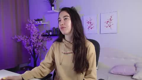 Bella online show from June 26, 5:13 am