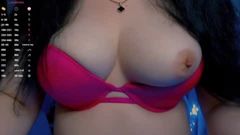 Hello I am kind friendly and cute girl online show from July 25, 8:07 pm
