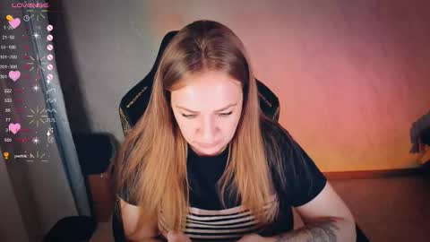 Your Annabelle Wolf  online show from October 11, 5:16 pm