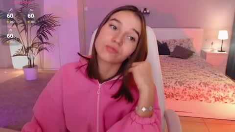 Snapshot of bellla_haddid chatting on September 16, 1:18 am Bella online show from September 16, 1:18 am