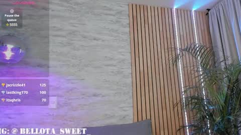 Snapshot of bellota_sweet chatting on December 10, 2:27 am Bella online show from December 10, 2:27 am
