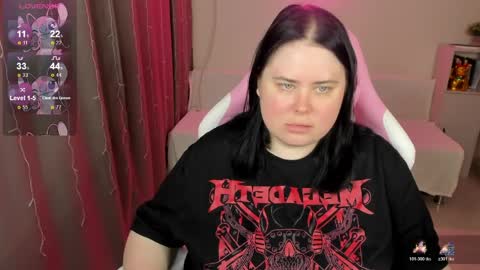 LinaBoo online show from April 6, 5:52 am