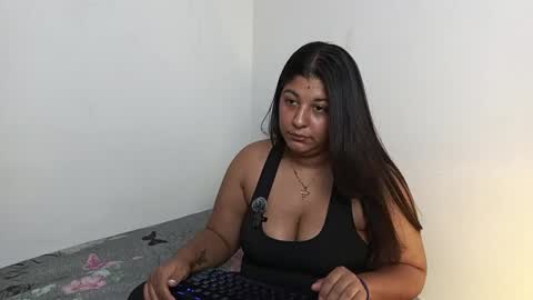 Your New Girlfriend online show from March 29, 11:17 pm