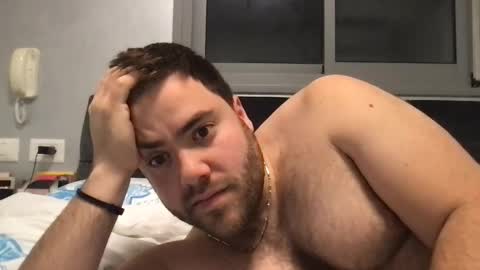 Snapshot of ben117 chatting on February 6, 7:18 pm ben117 online show from February 6, 7:18 pm