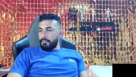 Snapshot of ben_blaze chatting on January 24, 6:03 am BEN online show from January 24, 6:03 am