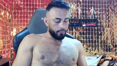 Snapshot of ben_blaze chatting on January 25, 10:18 pm BEN online show from January 25, 10:18 pm