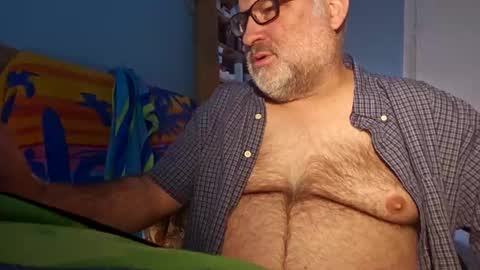 Bendavewill online show from December 18, 1:15 am