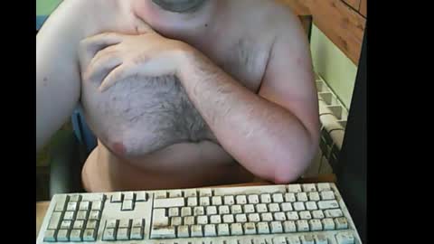 bender_35 online show from November 7, 6:43 pm