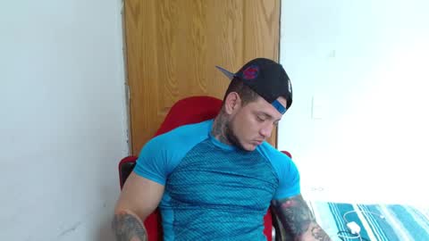 benjamin_isaac online show from September 29, 1:21 pm