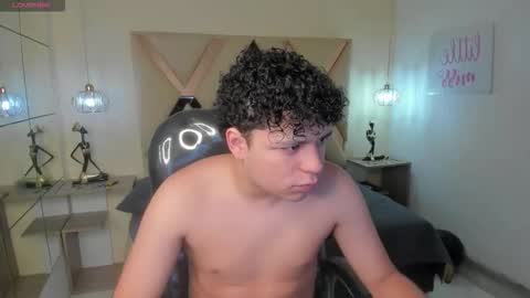 BENJAMIN online show from October 22, 10:55 pm