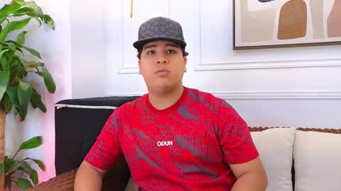 bennett_alejoo online show from March 21, 6:23 pm