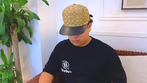 bennett_alejoo online show from March 6, 9:25 pm