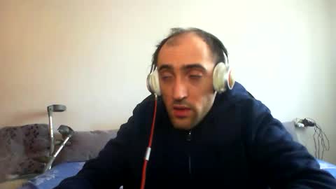 bentish online show from January 19, 9:41 am