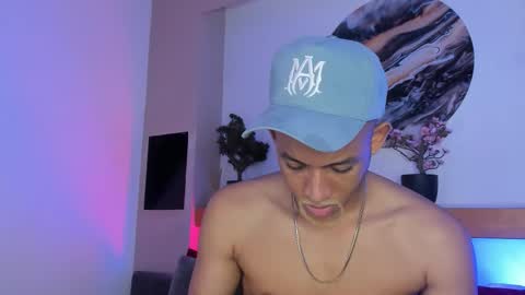 bento_fox online show from March 8, 3:32 am