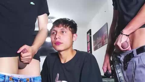 benz boys online show from October 19, 12:32 pm