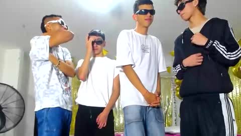 benz boys online show from February 16, 12:10 pm