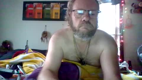 bergeeric1970 online show from April 1, 1:01 pm