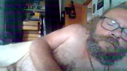 bergeeric1970 online show from October 25, 5:24 pm