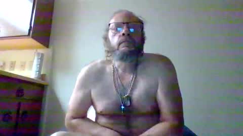 bergeeric1970 online show from March 28, 4:36 am