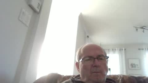 bernard1102 online show from March 17, 12:54 pm