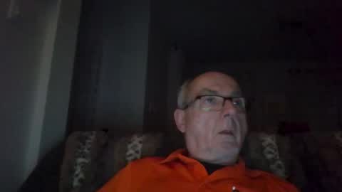 bernard1102 online show from October 6, 11:00 pm