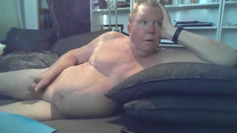 Snapshot of berra3232 chatting on January 25, 8:31 am berra online show from January 25, 8:31 am