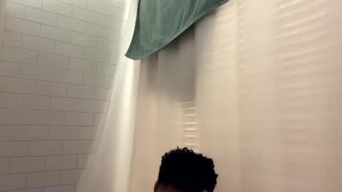 berriess_ online show from December 16, 12:38 pm