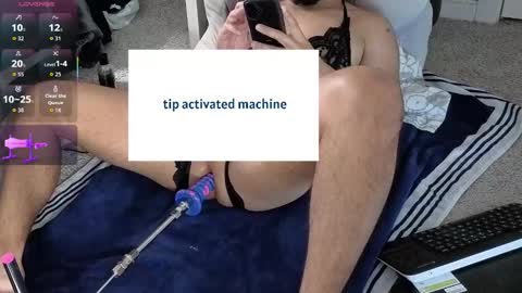 berriess_ online show from March 20, 11:59 am