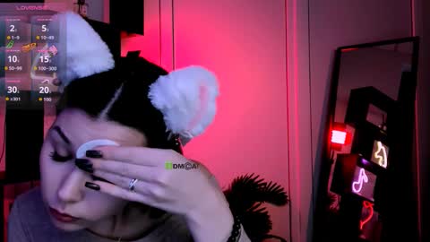 berry vibe online show from November 19, 7:34 pm