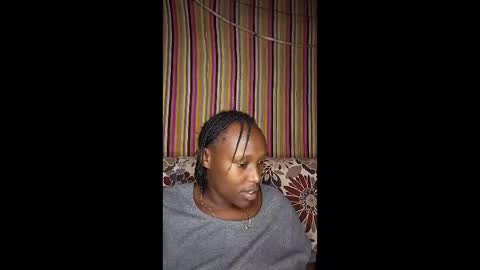 berrythighs online show from March 8, 2:54 pm