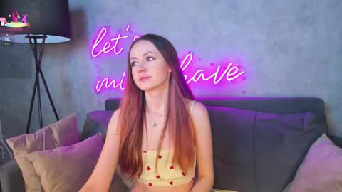 Berta  online show from November 17, 1:19 am