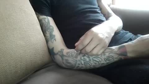 ToxicPipe757 online show from March 4, 3:42 pm