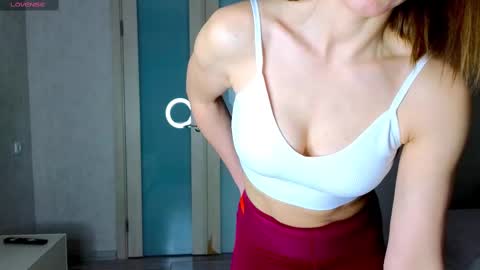 Hellen and Natali online show from March 3, 2:15 am