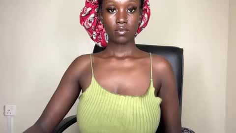 Snapshot of betty_fire_ chatting on January 26, 3:03 pm Adah online show from January 26, 3:03 pm